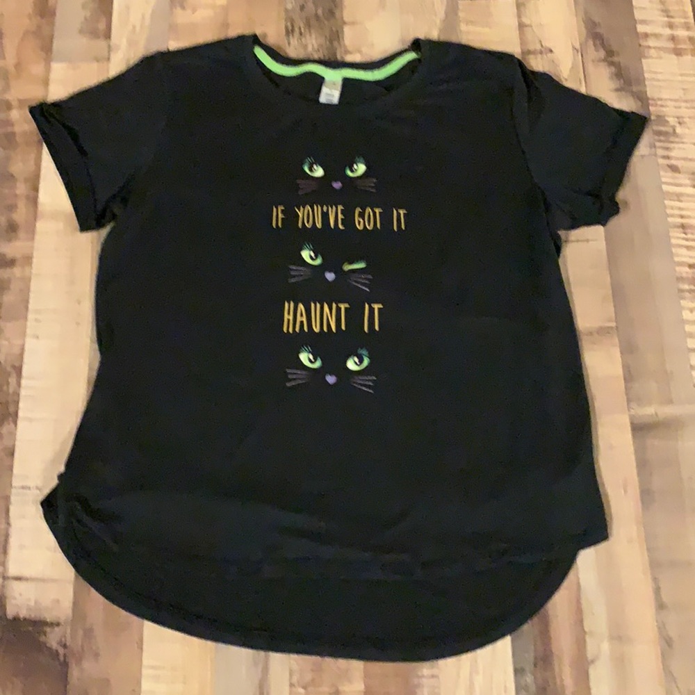 3 for $15 π₯ Medium Halloween Cat T-shirt